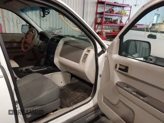 2011 Ford Escape XLS with VIN 1FMCU9C7XBKA40863, listed as a IAAI auction lot 42777301 with 219,848 mi miles and . Bid and sale history available at DreamBid. Image 5.