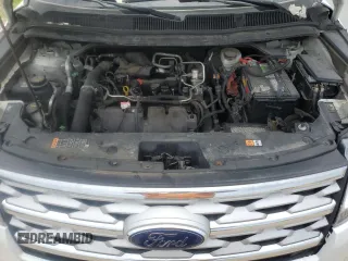 2019 Ford Explorer XLT z VIN 1FM5K8DH6KGA63592, wystawiony jako Copart lot #60821915 z przebiegiem 183 321 mil mil oraz Czysty tytuł • Clean title. Historia ofert i sprzedaży dostępna na DreamBid. Obrazek 12.