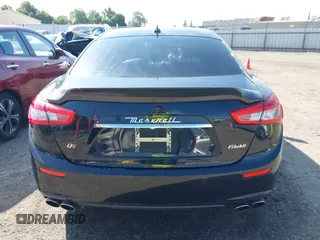 2015 Maserati Ghibli S Q4 z VIN ZAM57RTA2F1151673, wystawiony jako IAAI lot #42127872 z przebiegiem 66 701 mil mil oraz . Historia ofert i sprzedaży dostępna na DreamBid. Obrazek 17.