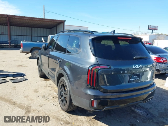 2024 Kia Telluride EX X-Line z VIN 5XYP3DGC3RG519595, wystawiony jako IAAI lot #41377285 z przebiegiem 18 313 mil mil oraz . Historia ofert i sprzedaży dostępna na DreamBid. Obrazek 3.
