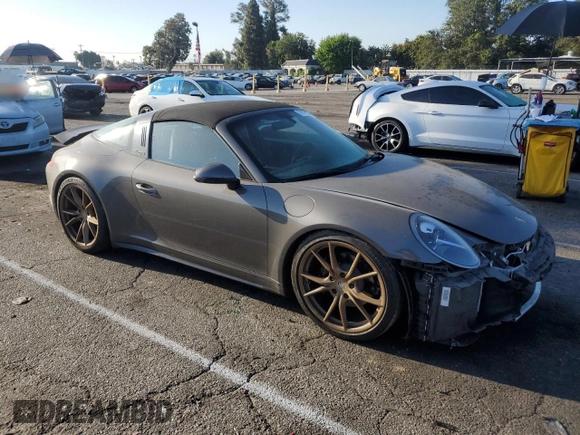2019 Porsche 911 4 with VIN WP0BA2A91KS120069, listed as a Copart auction lot 59178924 with 44,442 mi miles and Salvage Title. Bid and sale history available at carsss.com. Image 4.