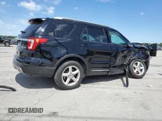 2017 Ford Explorer XLT z VIN 1FM5K8D84HGD52317, wystawiony jako Copart lot #58200565 z przebiegiem 111 962 mil mil oraz Szkoda całkowita • Salvage title. Historia ofert i sprzedaży dostępna na DreamBid. Obrazek 3.