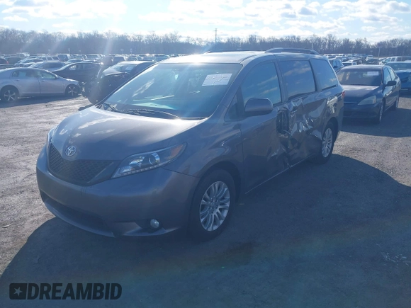 2017 Toyota Sienna XLE Auto Access Seat с VIN 5TDYZ3DC9HS805907, выставлен на аукционе IAAI как лот 41548808 с пробегом 131 607 миль миль и . История ставок и продаж доступна на DreamBid. Изображение 2.