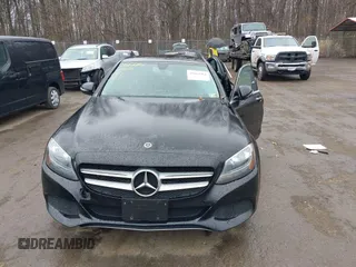 2018 Mercedes-Benz C 300 с VIN 55SWF4KB5JU242766, выставлен на аукционе IAAI как лот 41663368 с пробегом 79 959 миль миль и . История ставок и продаж доступна на DreamBid. Изображение 12.