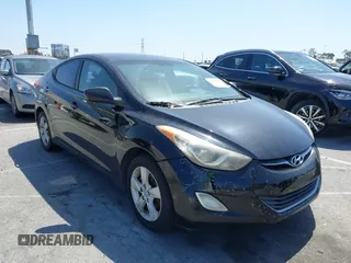 2012 Hyundai Elantra Limited z VIN 5NPDH4AE0CH085182, wystawiony jako IAAI lot #41964864 z przebiegiem 172 206 mil mil oraz . Historia ofert i sprzedaży dostępna na DreamBid. Obrazek 1.