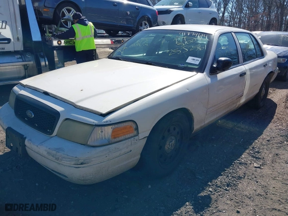 2010 Ford Crown Victoria with VIN 2FABP7AV6AX138688, listed as a IAAI auction lot 41774614 with 999,999 mi miles. Bid and sale history available at carsss.com. Image 2.