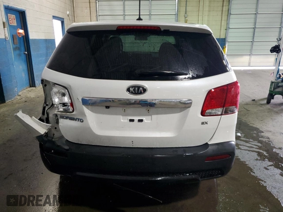 2011 Kia Sorento LX with VIN 5XYKT3A18BG052689, listed as a Copart auction lot 42052165 with 194,048 mi miles and Clean Title. Bid and sale history available at carsss.com. Image 6.