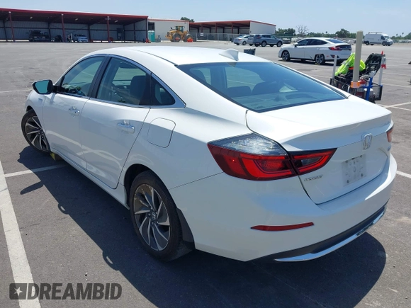 2019 Honda Insight Touring z VIN 19XZE4F99KE027245, wystawiony jako IAAI lot #42278692 z przebiegiem 106 184 mil mil oraz . Historia ofert i sprzedaży dostępna na DreamBid. Obrazek 3.