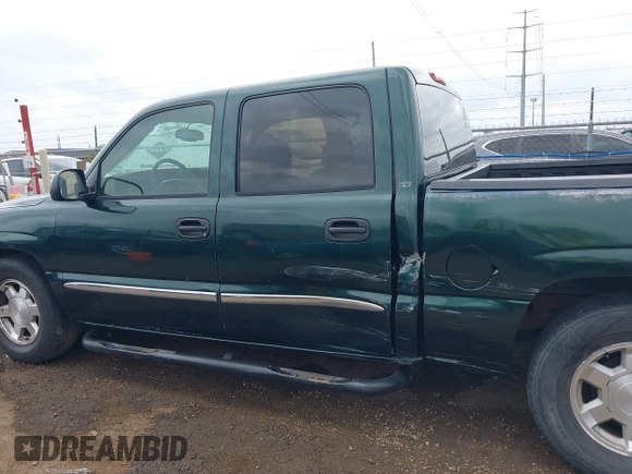 2005 GMC Sierra 1500 SLE z VIN 2GTEC13T451292207, wystawiony jako IAAI lot #42099007 z przebiegiem 225 446 mil mil oraz . Historia ofert i sprzedaży dostępna na DreamBid. Obrazek 14.