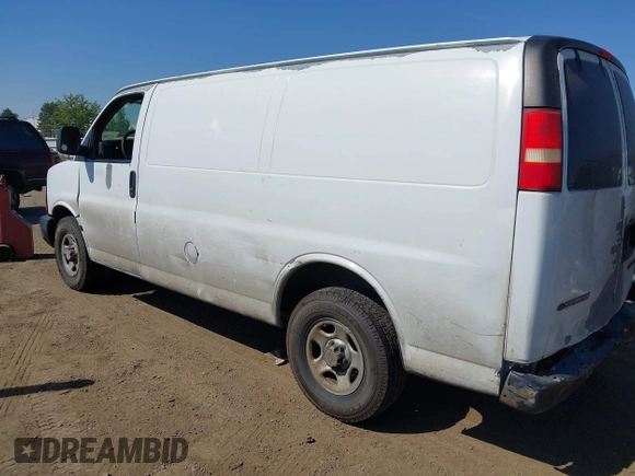 2005 Chevrolet Express Cargo with VIN 1GCFG15X851240707, listed as a IAAI auction lot 42789027 with 345,871 mi miles and . Bid and sale history available at DreamBid. Image 3.