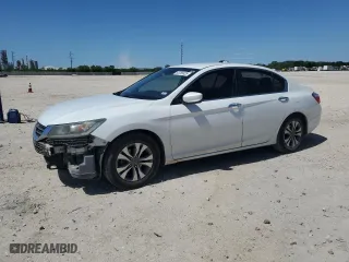 2014 Honda Accord Sedan LX with VIN 1HGCR2F39EA043271, listed as a Copart auction lot 52255825 with 184,517 mi miles and Salvage Title. Bid and sale history available at carsss.com. Image 1.