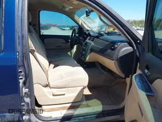 2007 Chevrolet Tahoe LTZ with VIN 1GNFC13077R243921, listed as a IAAI auction lot 41856659 with Not provided miles and . Bid and sale history available at DreamBid. Image 5.
