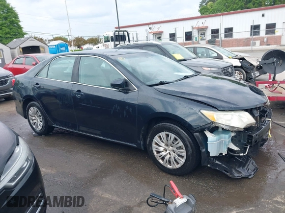 2012 Toyota Camry L with VIN 4T1BF1FK0CU029447, listed as a IAAI auction lot 42034020 with 270,013 mi miles. Bid and sale history available at carsss.com. Image 13.