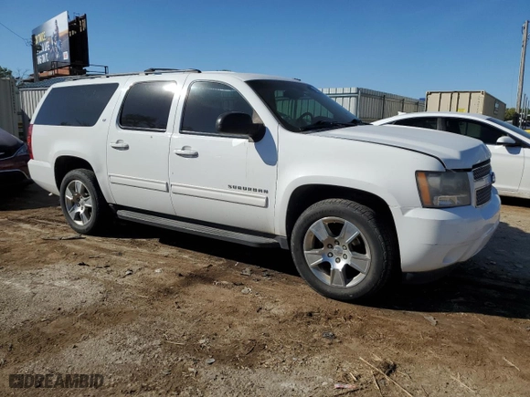 2009 Chevrolet Suburban LT w/2LT with VIN 1GNFC26J89R301726, listed as a Copart auction lot 73559004 with 188,380 mi miles and Salvage Title. Bid and sale history available at carsss.com. Image 4.