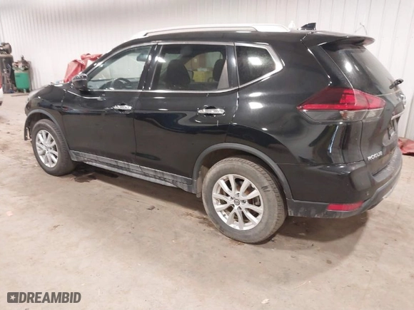 2019 Nissan Rogue SV with VIN KNMAT2MV6KP533493, listed as a IAAI auction lot 41179360 with 98311 miles. Bid and sale history available at carsss.com. Image 3.