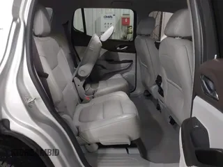2017 GMC Acadia SLT with VIN 1GKKNMLA6HZ197659, listed as a IAAI auction lot 41556651 with 30,515 mi miles. Bid and sale history available at carsss.com. Image 8.