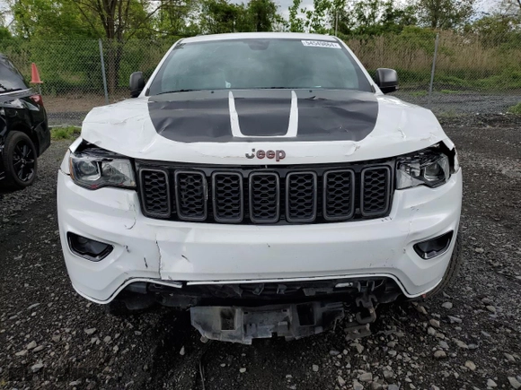 2019 Jeep Grand Cherokee Trailhawk with VIN 1C4RJFLT9KC645955, listed as a Copart auction lot 54549864 with 45,188 mi miles. Bid and sale history available at carsss.com. Image 5.