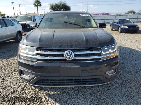 2018 Volkswagen Atlas SEL z VIN 1V2MR2CA9JC581875, wystawiony jako Copart lot #56958915 z przebiegiem 111 167 mil mil oraz Szkoda całkowita • Salvage title. Historia ofert i sprzedaży dostępna na DreamBid. Obrazek 5.
