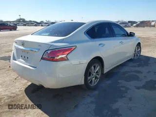 2015 Nissan Altima S with VIN 1N4AL3AP7FN379783, listed as a IAAI auction lot 41673921 with 143,713 mi miles and . Bid and sale history available at DreamBid. Image 4.