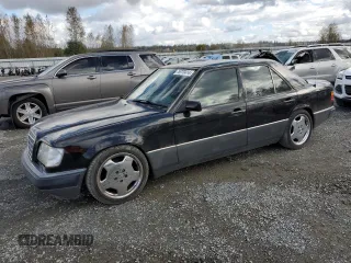 1992 Mercedes-Benz 300 300E with VIN WDBEA30D5NB625320, listed as a Copart auction lot 76770414 with 108,881 mi miles and Clean Title. Bid and sale history available at carsss.com. Image 1.