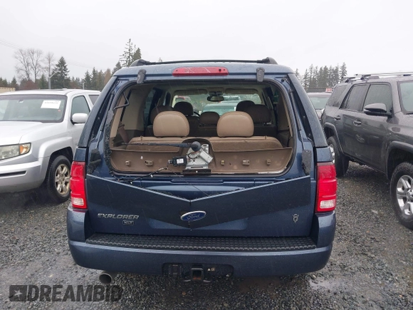 2004 Ford Explorer XLT z VIN 1FMZU73W74UA87569, wystawiony jako IAAI lot #41648204 z przebiegiem 194 422 mil mil oraz . Historia ofert i sprzedaży dostępna na DreamBid. Obrazek 16.