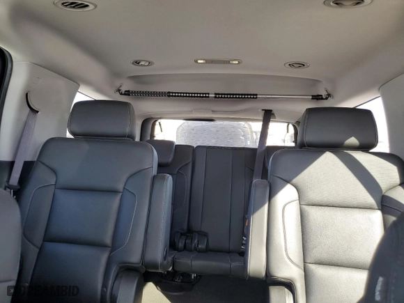 2016 GMC Yukon SLT with VIN 1GKS2BKC2GR251876, listed as a Copart auction lot 77204944 with 111,099 mi miles and Salvage Title. Bid and sale history available at carsss.com. Image 10.