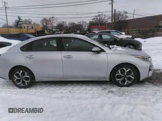 2021 Kia Forte FE with VIN 3KPF24AD0ME348407, listed as a IAAI auction lot 41342204 with 23,226 mi miles and . Bid and sale history available at carsss.com. Image 13.