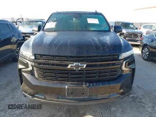 2023 Chevrolet Tahoe RST z VIN 1GNSCRKD3PR365659, wystawiony jako IAAI lot #41975472 z przebiegiem 42 264 mil mil oraz . Historia ofert i sprzedaży dostępna na DreamBid. Obrazek 12.