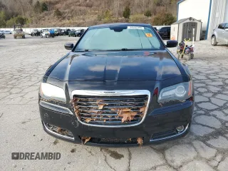 2013 Chrysler 300 with VIN 2C3CCABT4DH520337, listed as a Copart auction lot 44602255 with 112,593 mi miles and Salvage Title. Bid and sale history available at carsss.com. Image 5.