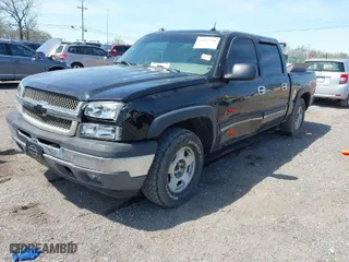 2005 Chevrolet Silverado 1500 LS with VIN 2GCEK13TX51227445, listed as a IAAI auction lot 41953780 with 231,860 mi miles. Bid and sale history available at carsss.com. Image 6.