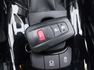 2019 Toyota C-HR XLE with VIN NMTKHMBX0KR088761, listed as a IAAI auction lot 42037328 with 28,501 mi miles and . Bid and sale history available at DreamBid. Image 11.