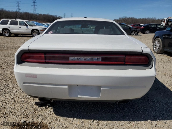 2013 Dodge Challenger Rallye Redline with VIN 2C3CDYAG0DH705351, listed as a Copart auction lot 47212775 with 192,117 mi miles and Clean Title. Bid and sale history available at carsss.com. Image 6.