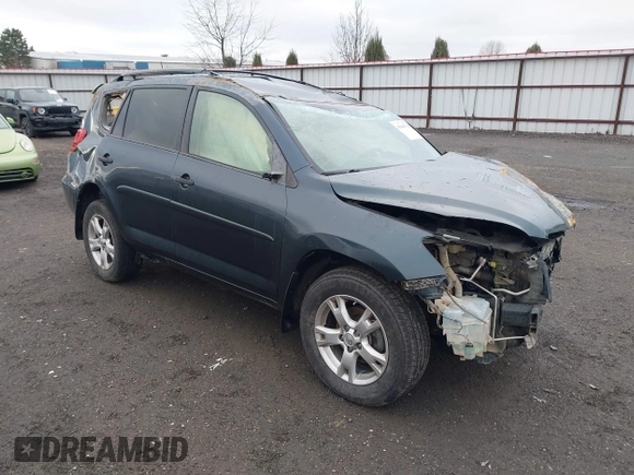2009 Toyota RAV4 with VIN JTMBK33V89D004721, listed as a IAAI auction lot 41044764 with 204,161 mi miles. Bid and sale history available at carsss.com. Image 1.