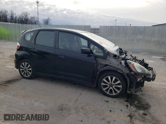 2013 Honda Fit Sport with VIN JHMGE8H58DC009921, listed as a Copart auction lot 44531945 with 0 mi miles and Salvage Title. Bid and sale history available at carsss.com. Image 4.