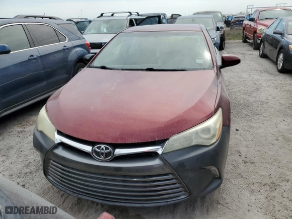 2016 Toyota Camry XLE with VIN 4T1BF1FKXGU553260, listed as a Copart auction lot 76409884 with 0 mi miles and Salvage Title. Bid and sale history available at carsss.com. Image 5.