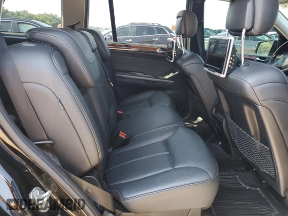 2011 Mercedes-Benz GL-Class GL 450 with VIN 4JGBF7BE8BA696950, listed as a Copart auction lot 60877914 with 134,239 mi miles and Salvage Title. Bid and sale history available at carsss.com. Image 11.
