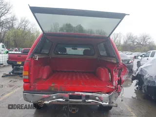 1999 Chevrolet Silverado 1500 LS with VIN 1GCEK14T6XZ153966, listed as a IAAI auction lot 41898476 with 246,792 mi miles. Bid and sale history available at carsss.com. Image 8.