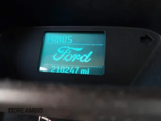 2018 Ford Transit Connect XL z VIN NM0LS7E74J1372469, wystawiony jako IAAI lot #40073799 z przebiegiem 210 247 mil mil oraz . Historia ofert i sprzedaży dostępna na DreamBid. Obrazek 15.