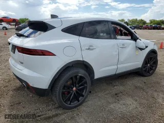 2020 Jaguar E-PACE with VIN SADFK2FX7L1004330, listed as a Copart auction lot 64156694 with 31,832 mi miles and Salvage Title. Bid and sale history available at carsss.com. Image 3.