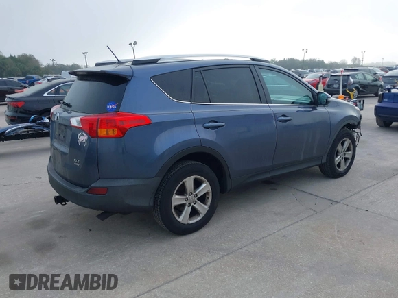 2013 Toyota RAV4 XLE with VIN 2T3RFREV7DW113833, listed as a IAAI auction lot 41545018 with 189,080 mi miles. Bid and sale history available at carsss.com. Image 4.