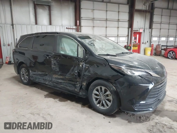 2021 Toyota Sienna LE с VIN 5TDKRKEC5MS049307, выставлен на аукционе IAAI как лот 40654172 с пробегом 172 693 миль миль и . История ставок и продаж доступна на DreamBid. Изображение 1.