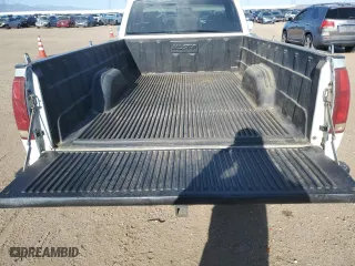 1990 Chevrolet C/K 1500 with VIN 1GCDC14K0LE253739, listed as a Copart auction lot 51978755 with 188,799 mi miles and Clean Title. Bid and sale history available at carsss.com. Image 10.