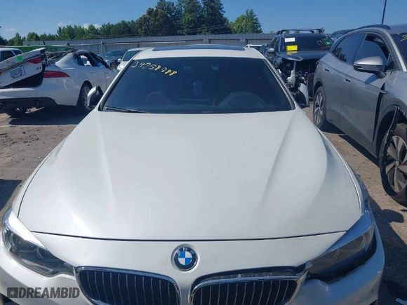 2019 BMW 4 Series 430i with VIN WBA4J1C5XKBM17853, listed as a IAAI auction lot 39758988 with 38,520 mi miles. Bid and sale history available at carsss.com. Image 12.