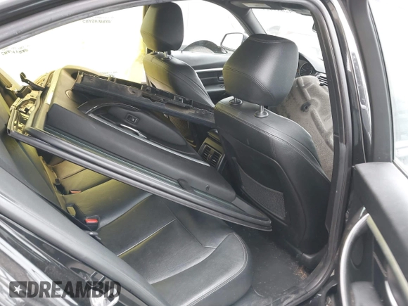 2017 BMW 3 Series 330e iPerformance with VIN WBA8E1C58HK480271, listed as a IAAI auction lot 42039429 with 93,242 mi miles. Bid and sale history available at carsss.com. Image 8.