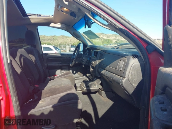 2004 Dodge 1500 SLT with VIN 1D7HA18D94J256320, listed as a IAAI auction lot 41939270 with 283,854 mi miles. Bid and sale history available at carsss.com. Image 5.