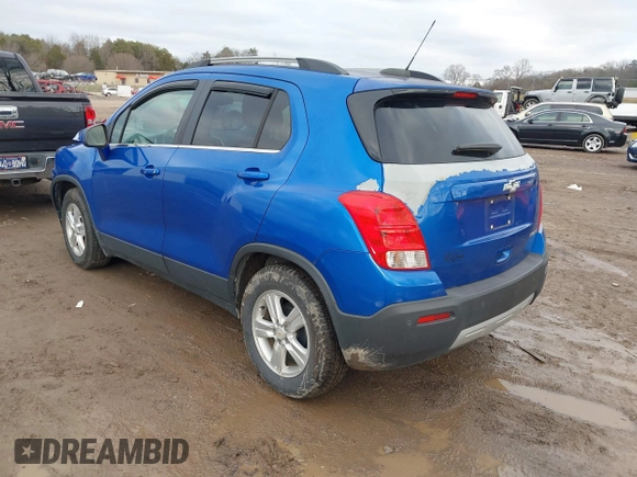 2015 Chevrolet Trax LT with VIN KL7CJLSB2FB064013, listed as a IAAI auction lot 41249924 with 62,288 mi miles. Bid and sale history available at carsss.com. Image 3.