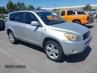 2007 Toyota RAV4 Sport с VIN JTMBK32VX76012287, выставлен на аукционе IAAI как лот 42226683 с пробегом 116 786 миль миль и . История ставок и продаж доступна на DreamBid. Изображение 1.