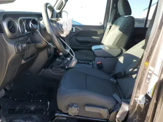 2021 Jeep Wrangler Unlimited Freedom z VIN 1C4HJXDG1MW780092, wystawiony jako Copart lot #82361854 z przebiegiem 43 256 mil mil oraz Szkoda całkowita • Salvage title. Historia ofert i sprzedaży dostępna na DreamBid. Obrazek 7.