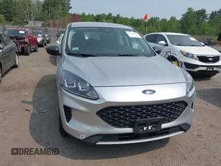 2020 Ford Escape S z VIN 1FMCU9F66LUA60875, wystawiony jako IAAI lot #42414961 z przebiegiem 88 900 mil mil oraz . Historia ofert i sprzedaży dostępna na DreamBid. Obrazek 12.