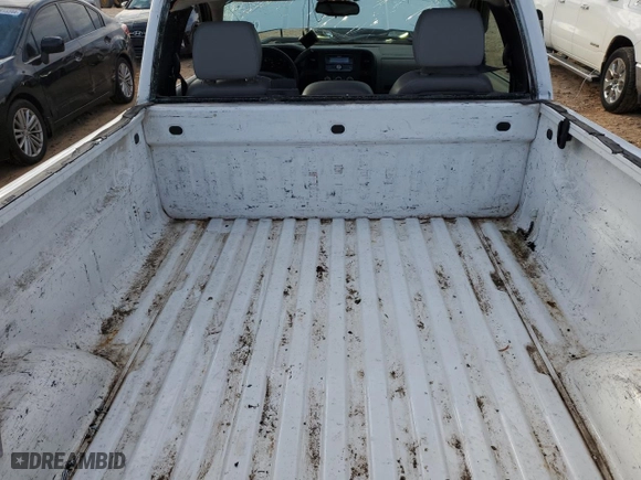 2007 Chevrolet Silverado 1500 Work Truck with VIN 1GCEC14C77Z540717, listed as a Copart auction lot 85314894 with 312,662 mi miles and Salvage Title. Bid and sale history available at carsss.com. Image 11.